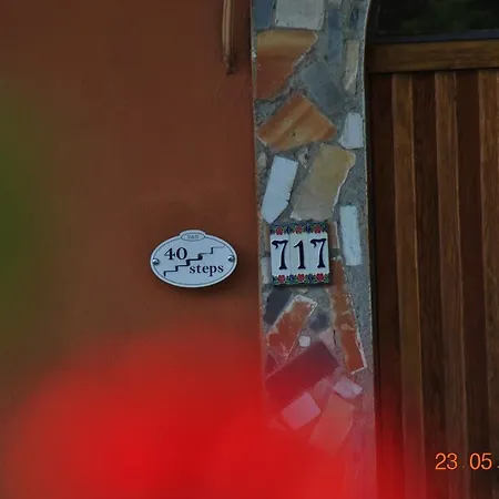 40 Steps Bed and breakfast 4*