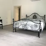 40 Steps Bed & Breakfast 4*