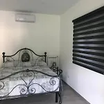40 Steps Bed & Breakfast