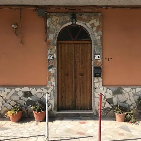 40 Steps Bed & Breakfast