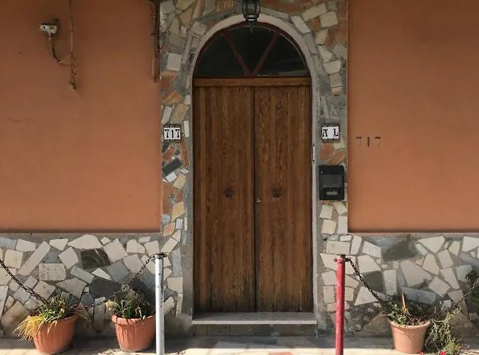 40 Steps Bed & Breakfast